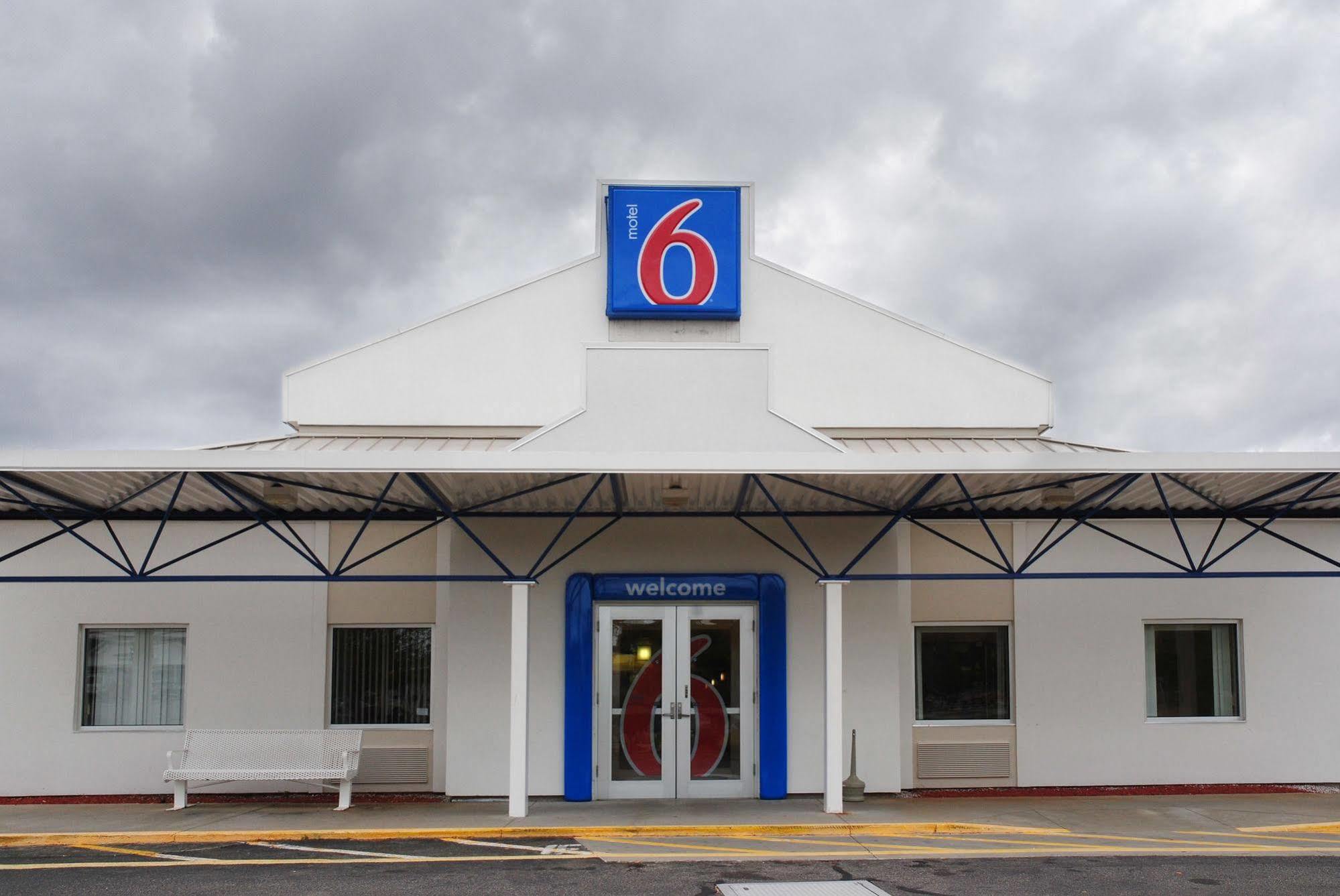 Motel 6-Seekonk, Ma - Providence East Екстер'єр фото