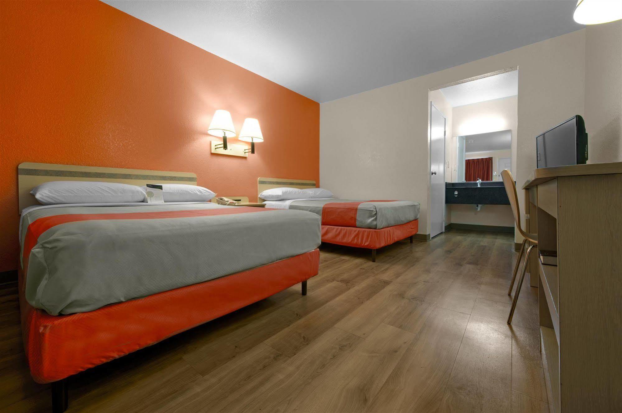 Motel 6-Seekonk, Ma - Providence East Екстер'єр фото