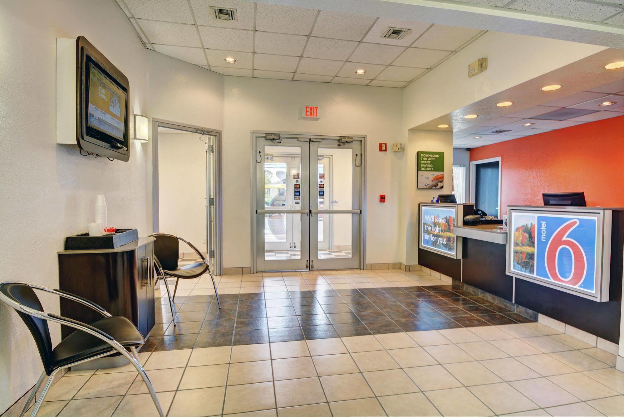 Motel 6-Seekonk, Ma - Providence East Екстер'єр фото