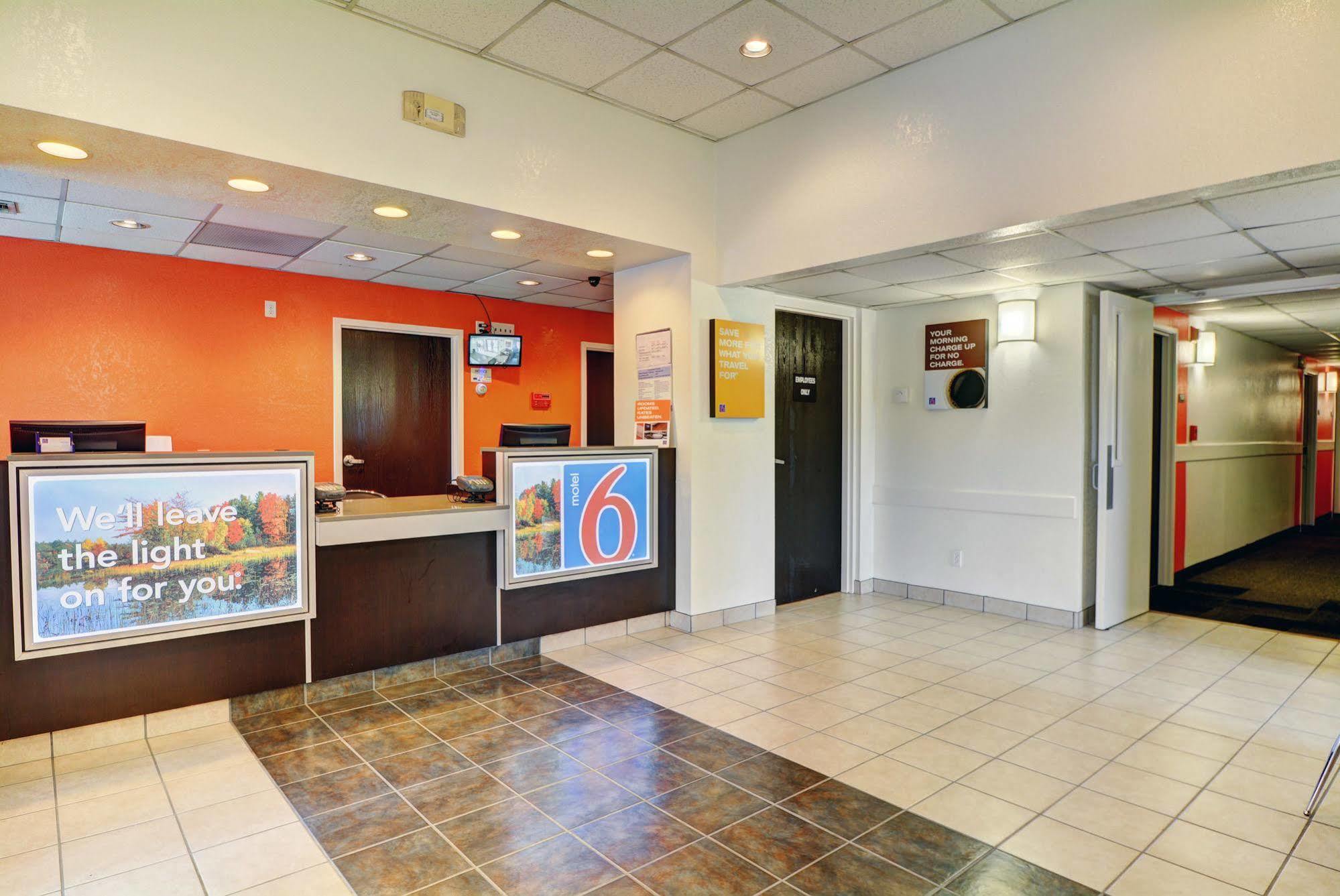 Motel 6-Seekonk, Ma - Providence East Екстер'єр фото