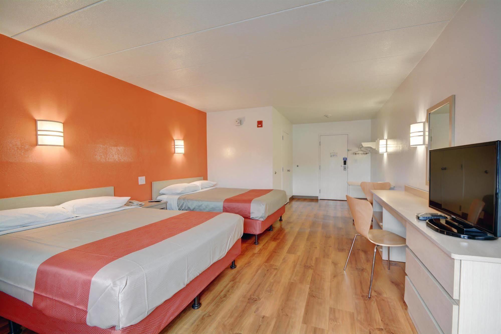 Motel 6-Seekonk, Ma - Providence East Екстер'єр фото