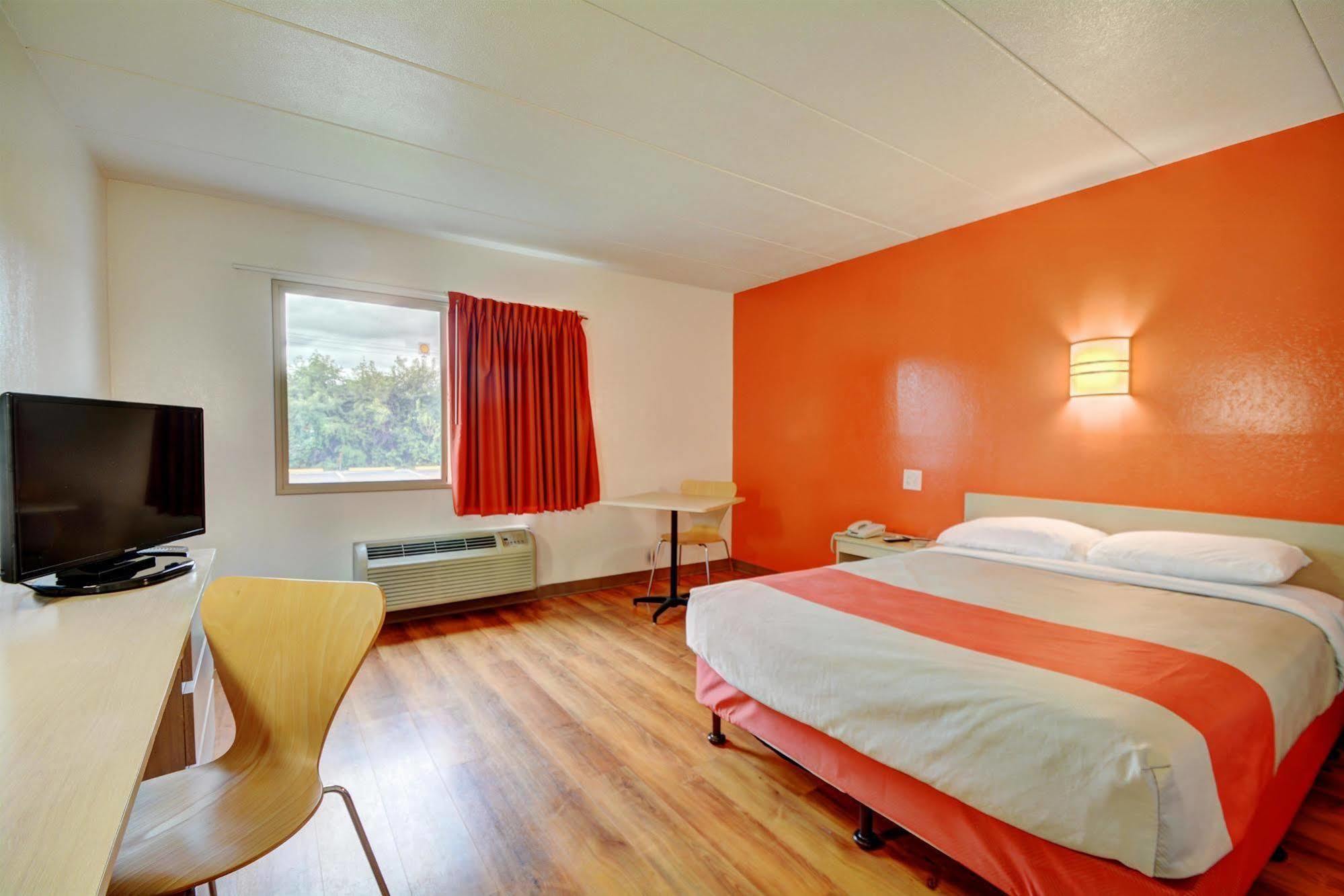 Motel 6-Seekonk, Ma - Providence East Екстер'єр фото