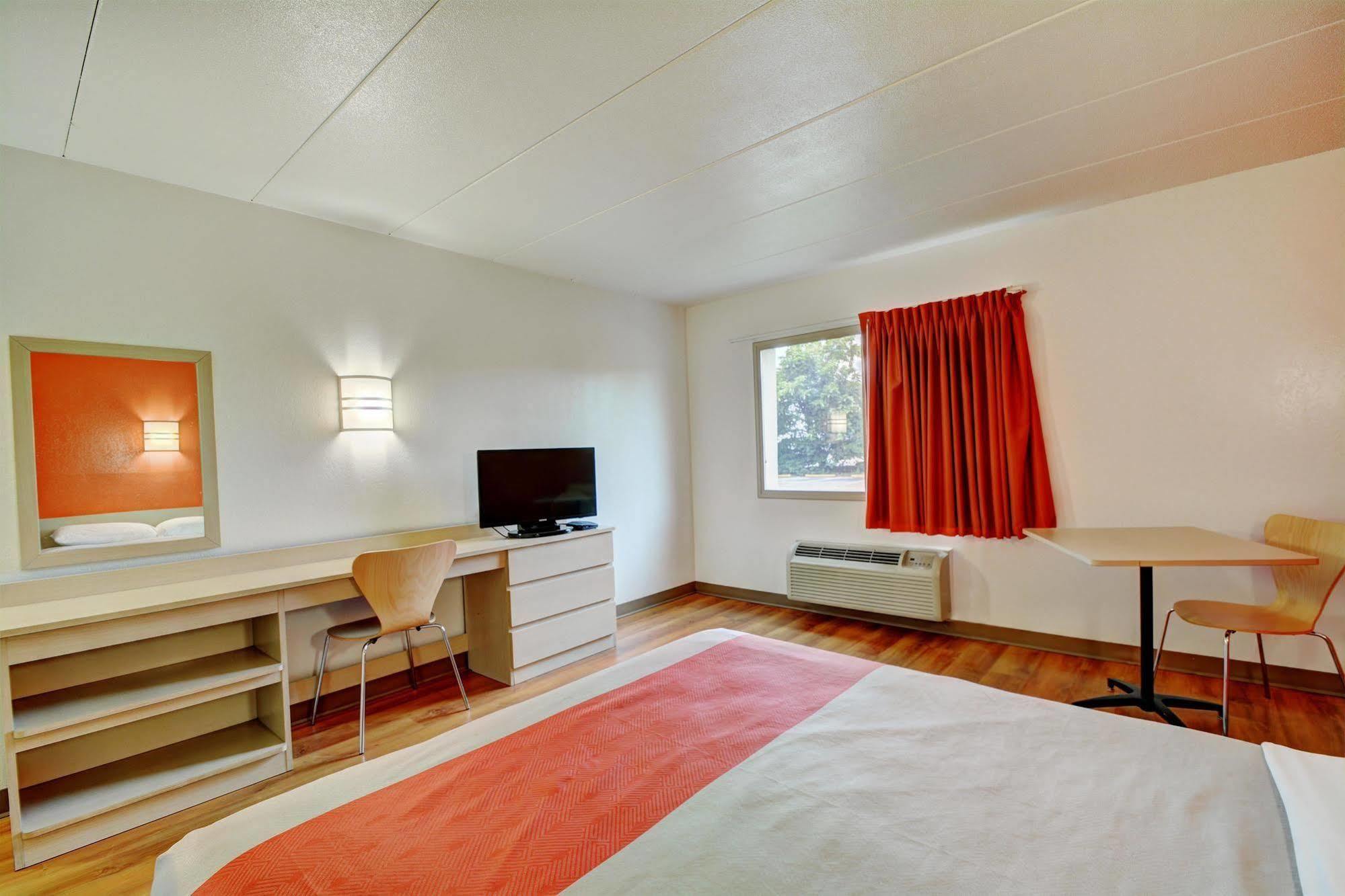 Motel 6-Seekonk, Ma - Providence East Екстер'єр фото